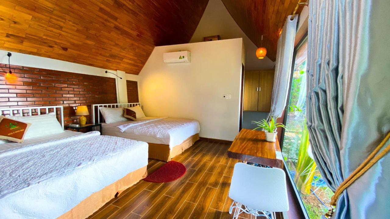Tropical Valley Homestay - Villas フォンニャ エクステリア 写真