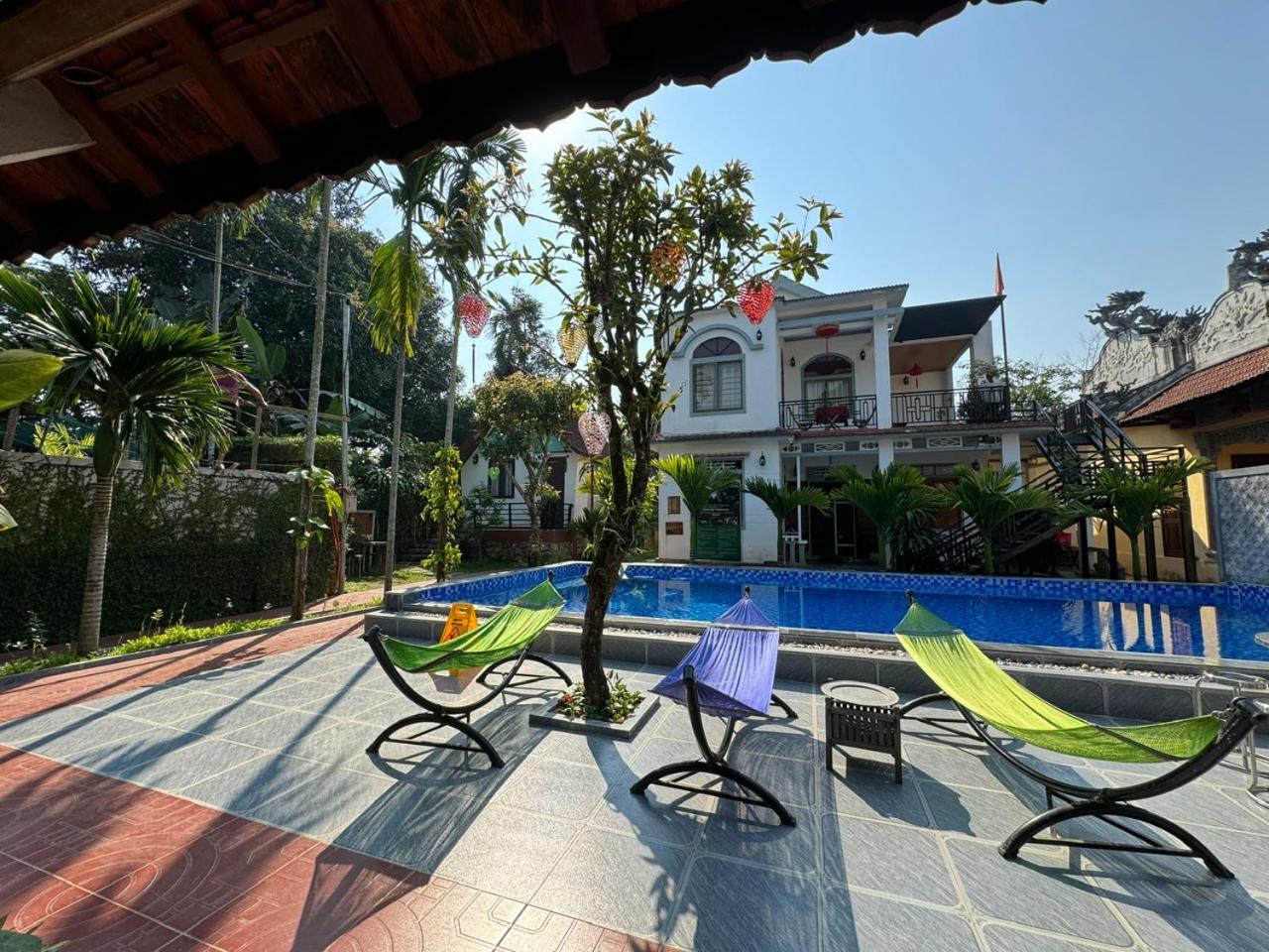Tropical Valley Homestay - Villas フォンニャ エクステリア 写真