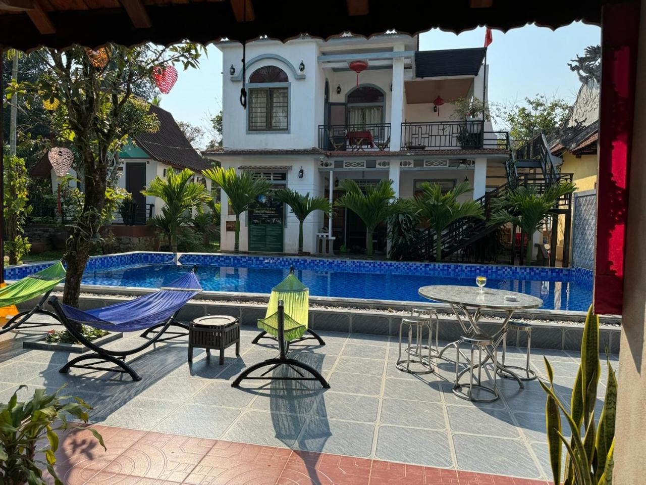Tropical Valley Homestay - Villas フォンニャ エクステリア 写真