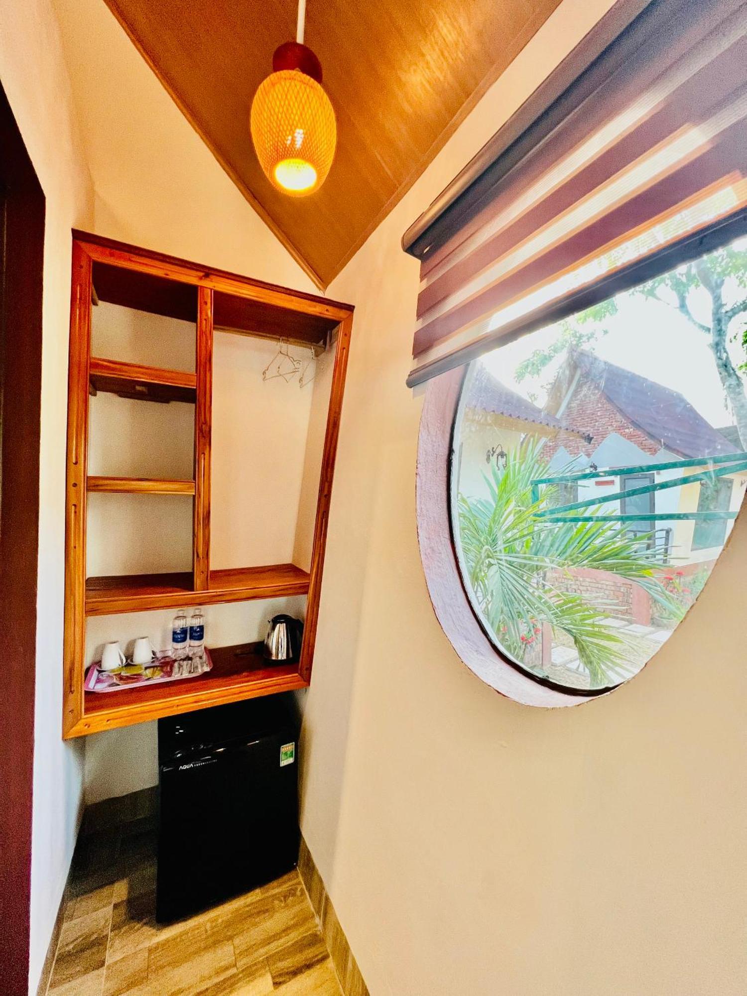 Tropical Valley Homestay - Villas フォンニャ エクステリア 写真