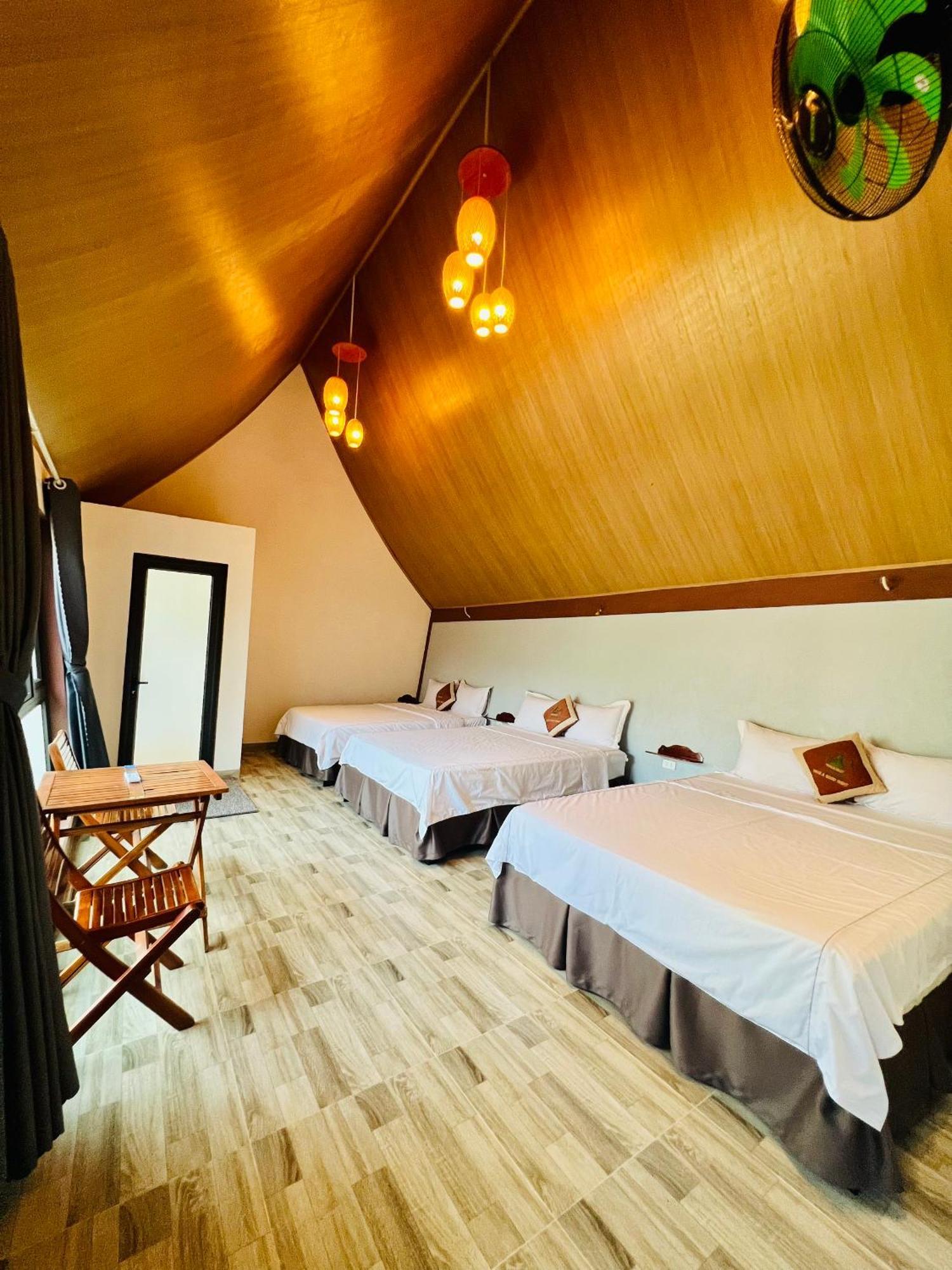 Tropical Valley Homestay - Villas フォンニャ エクステリア 写真