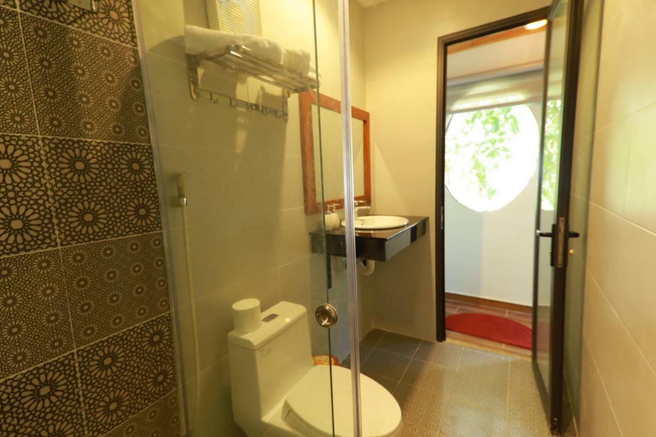 Tropical Valley Homestay - Villas フォンニャ エクステリア 写真