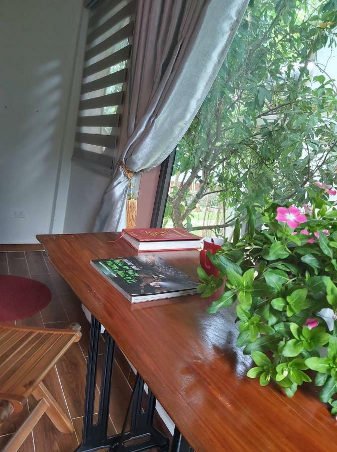 Tropical Valley Homestay - Villas フォンニャ エクステリア 写真